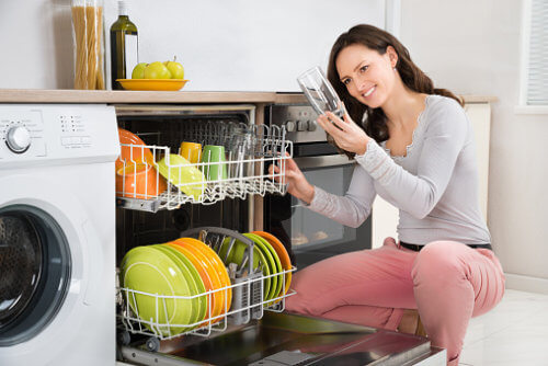 How to Clean a Stinky Dishwasher: The Ultimate Guide to a Fresh and Odor-Free Kitchen