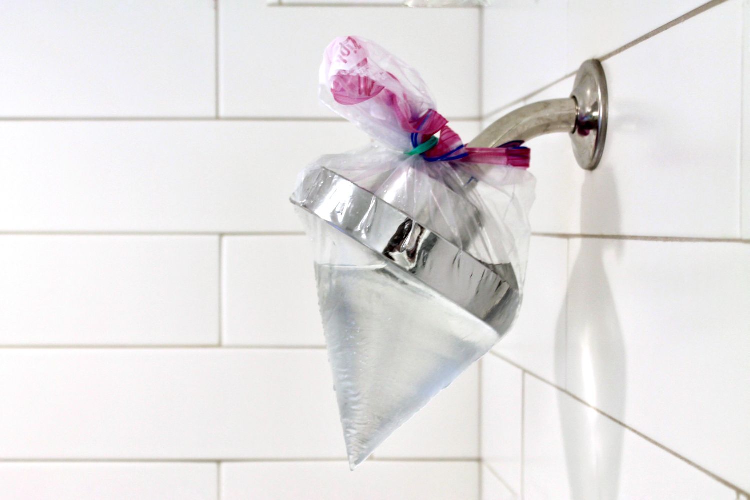 How to Clean Your Shower Head with Vinegar: The Ultimate Natural Cleaning Guide